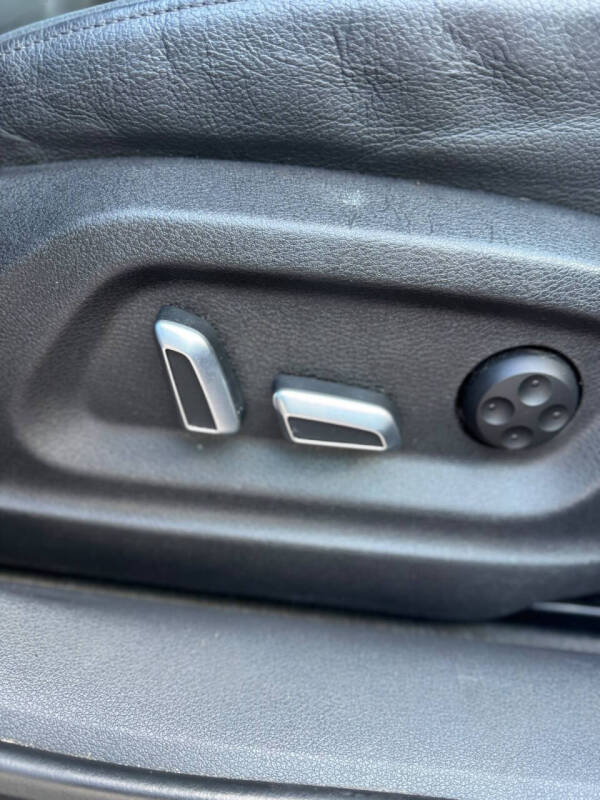 2017 Audi Q3 2.0T Premium