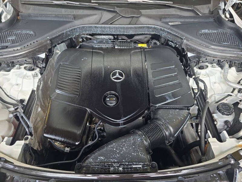 2023 Mercedes-Benz GLC GLC 300