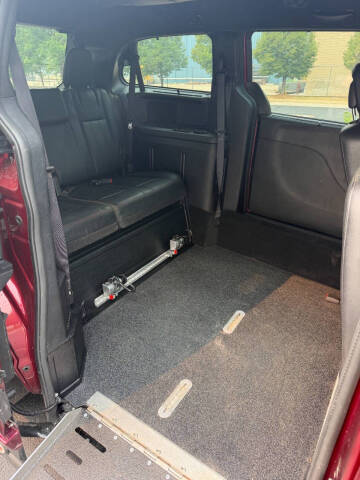 2017 Dodge Grand Caravan GT