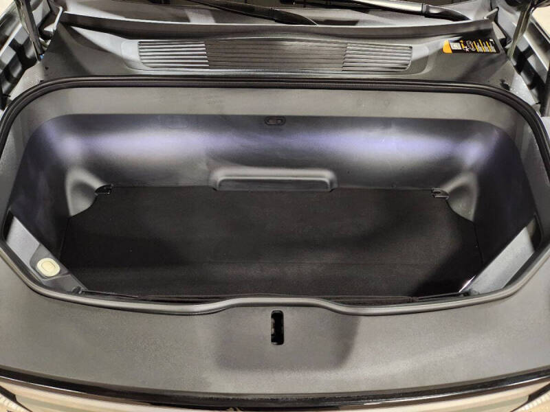 2023 Rivian R1S Launch Edition