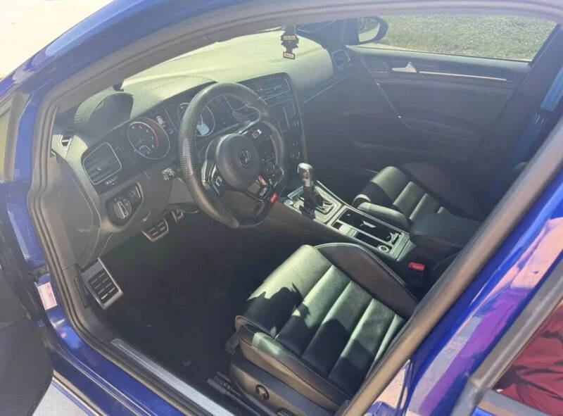 2017 Volkswagen Golf R 4Motion