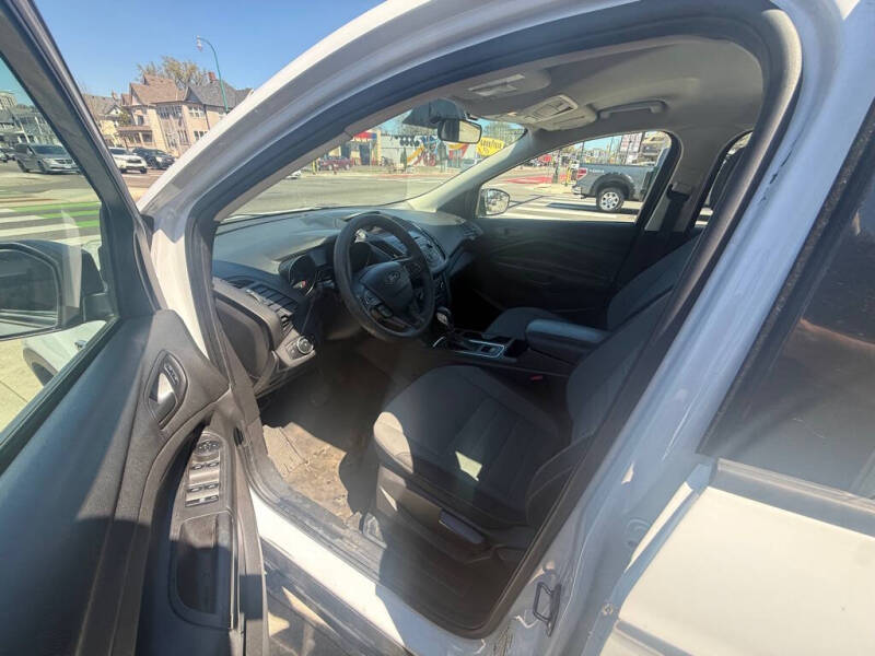 2017 Ford Escape S