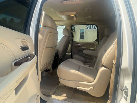 2013 Cadillac Escalade ESV Luxury