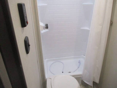 2021 Forest River Avenger 27DBS