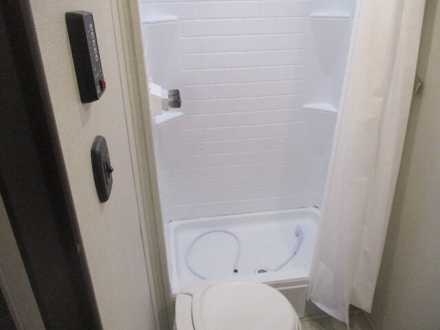 2021 Forest River Avenger 27DBS