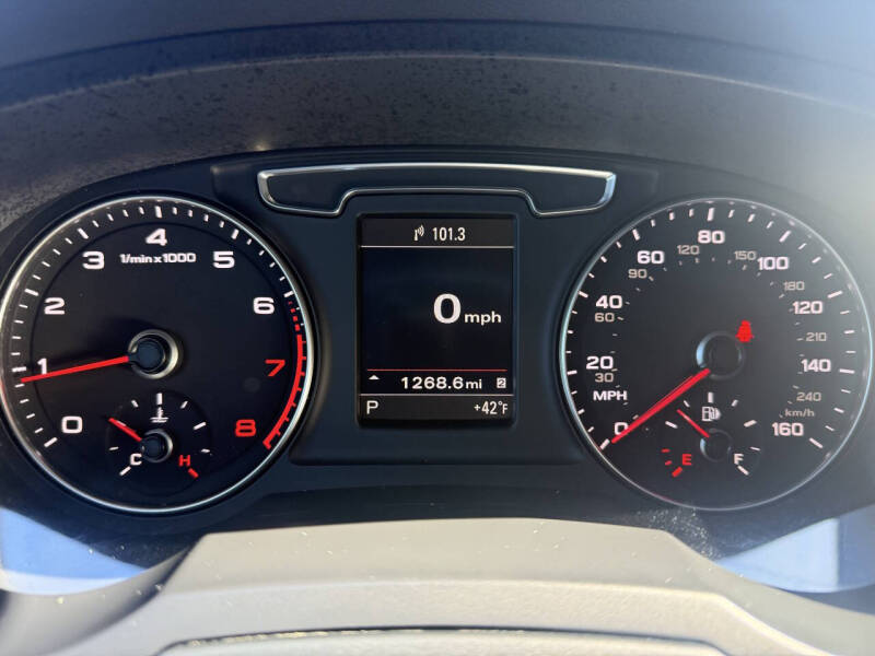 2016 Audi Q3 2.0T quattro Premium Plus