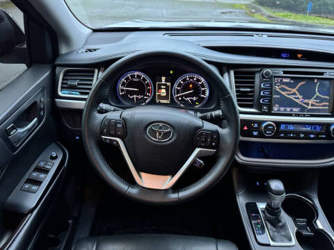 2016 Toyota Highlander Limited