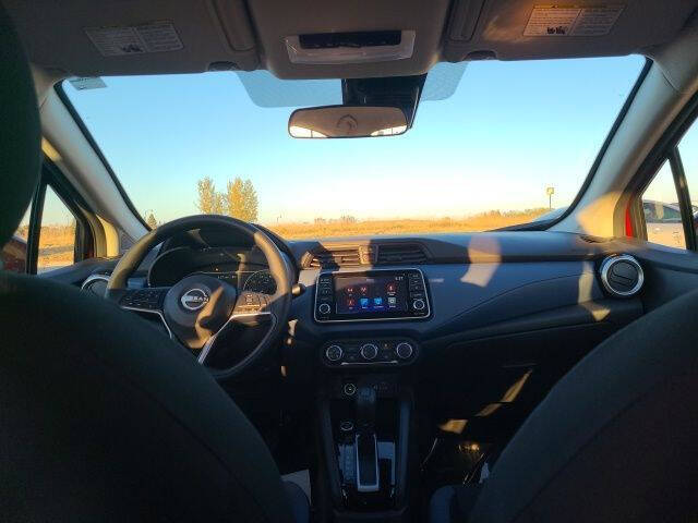 2025 Nissan Versa SV