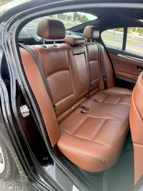 2012 BMW 5 Series 550i xDrive