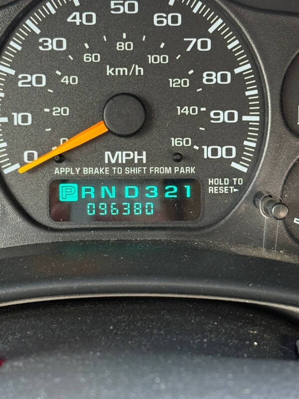 2000 Chevrolet Silverado 1500 LS