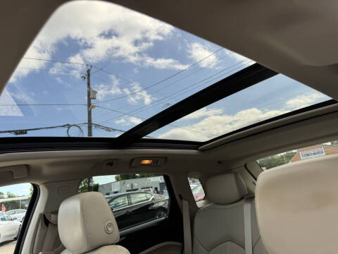 2011 Cadillac SRX Luxury Collection