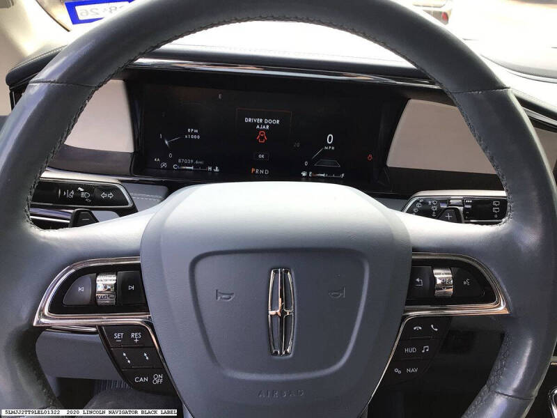 2020 Lincoln Navigator Black Label