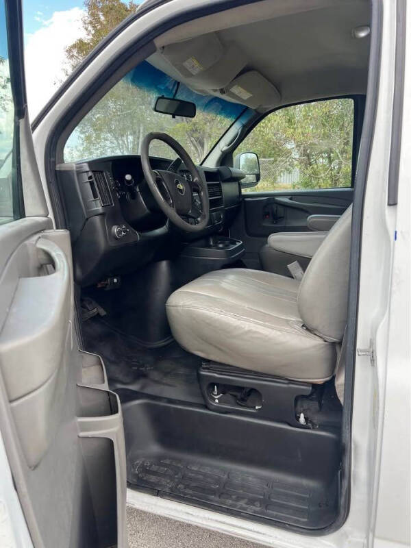 2015 Chevrolet Express 2500