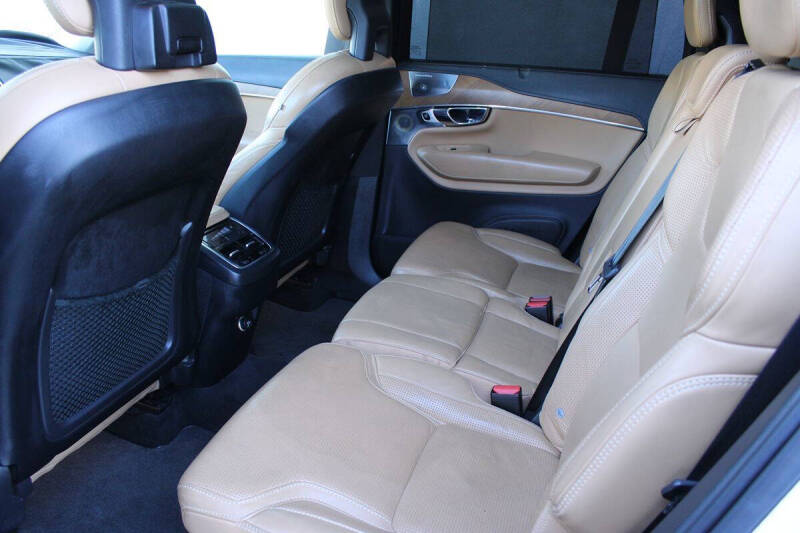 2016 Volvo XC90 T6 Inscription