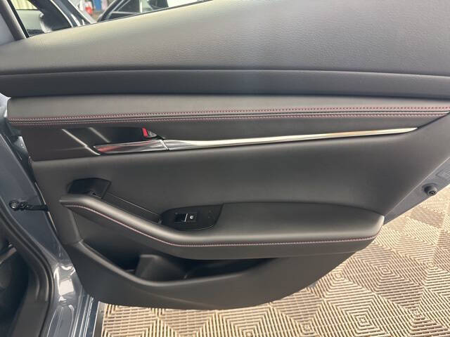 2026 Mazda Mazda3 Hatchback 2.5 S Carbon Edition