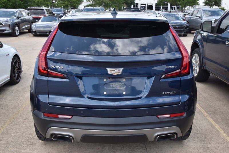2020 Cadillac XT4 Premium Luxury