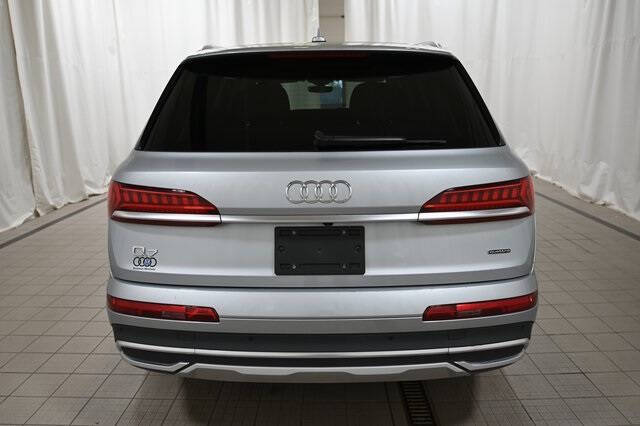 2024 Audi Q7 quattro Premium Plus 45 TFSI