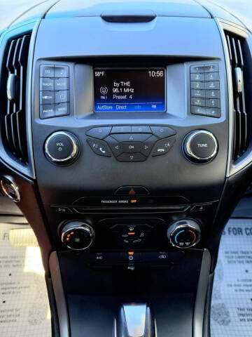 2015 Ford Edge SE