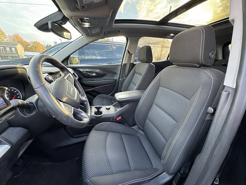 2022 GMC Terrain SLE