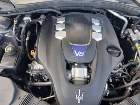 2016 Maserati Ghibli S