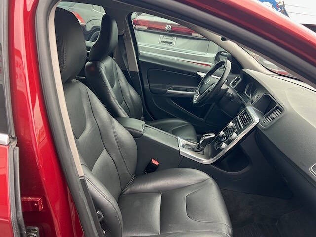 2016 Volvo S60 T5 Drive-E Premier