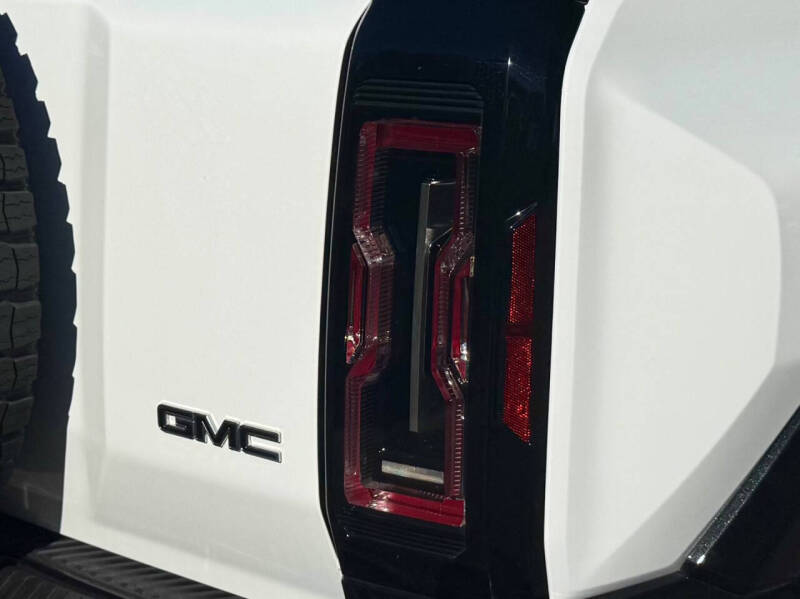 2025 GMC HUMMER EV 2X