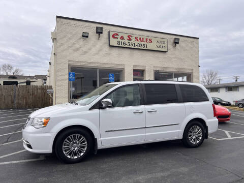 2016 Chrysler Town and Country for sale at C & S SALES in Belton MO