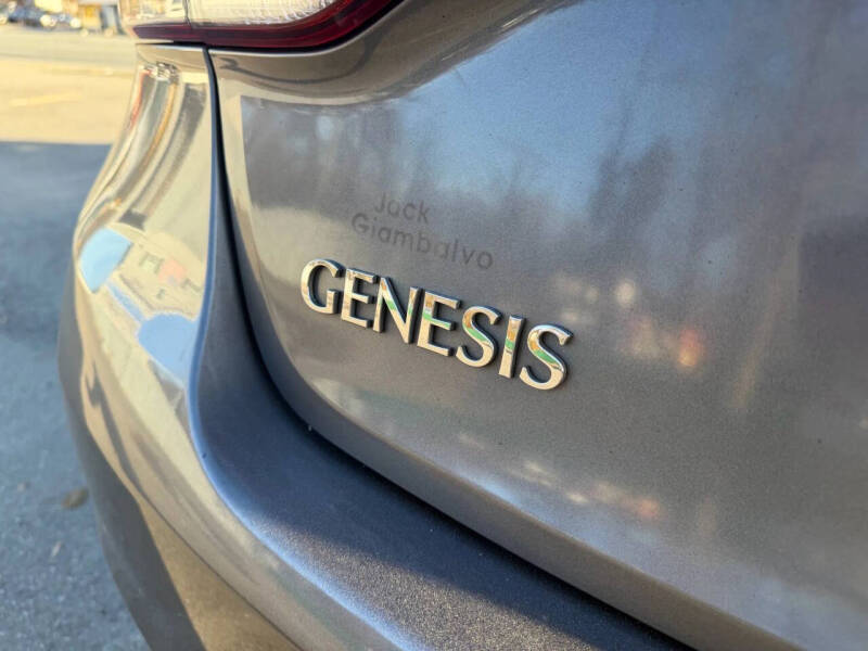 2015 Hyundai Genesis