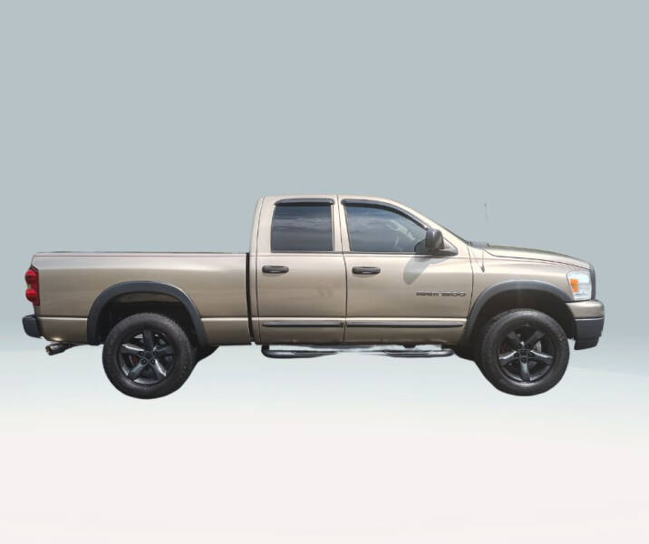 2007 Dodge Ram 1500 Pickup ST photo 6