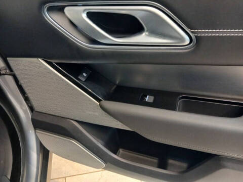 2022 Land Rover Range Rover Velar P250 R-Dynamic S