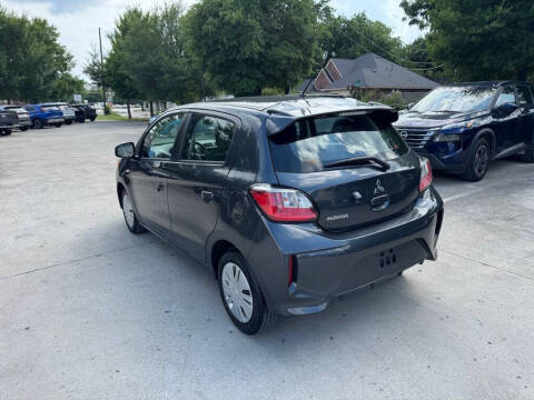 2024 Mitsubishi Mirage ES