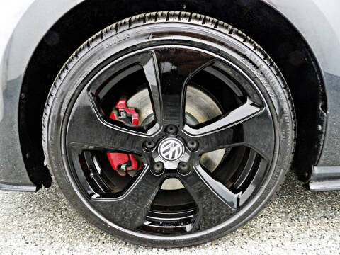 2016 Volkswagen Golf GTI S