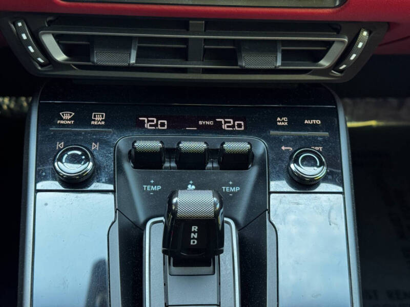 2021 Porsche 911 Targa 4S