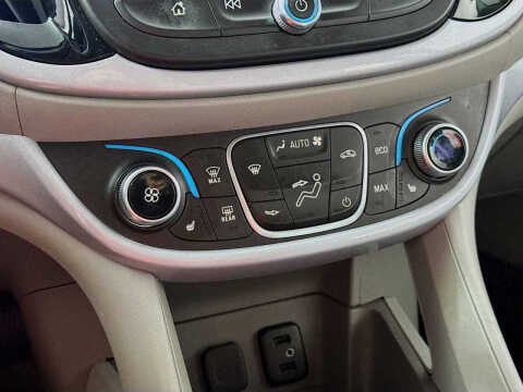 2018 Chevrolet Volt LT