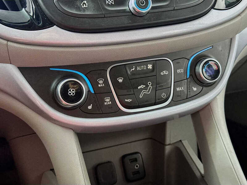 2018 Chevrolet Volt LT