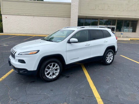 2016 Jeep Cherokee for sale at TKP Auto Sales in Eastlake OH