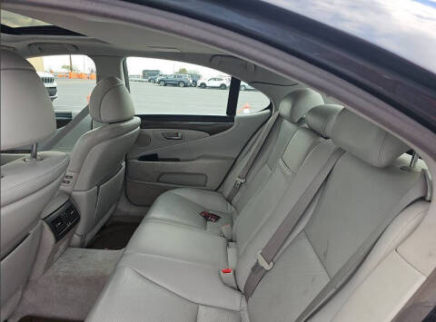 2007 Lexus LS 460