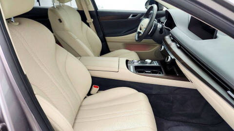 2024 Genesis G80 2.5T