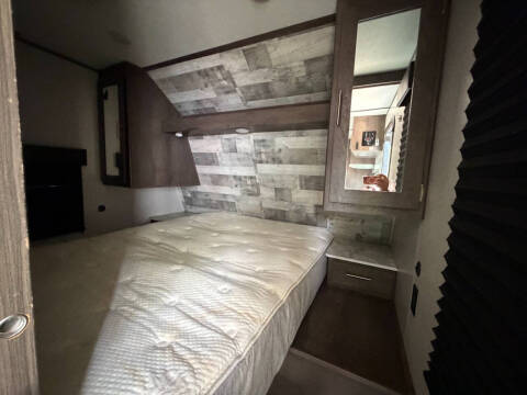 2021 Coleman Lantern