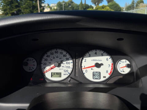 2003 Nissan Pathfinder LE