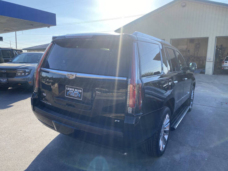 2015 Cadillac Escalade Platinum