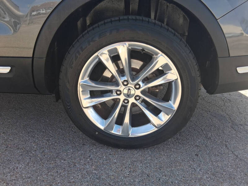2019 Ford Explorer Limited