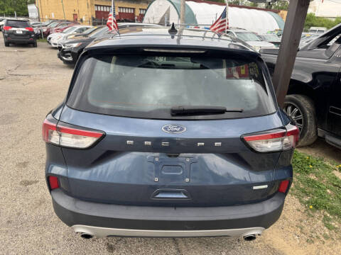 2020 Ford Escape S