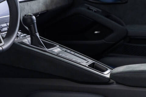 2024 Porsche 718 Cayman GT4 RS