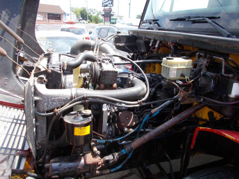 1999 Freightliner FL60