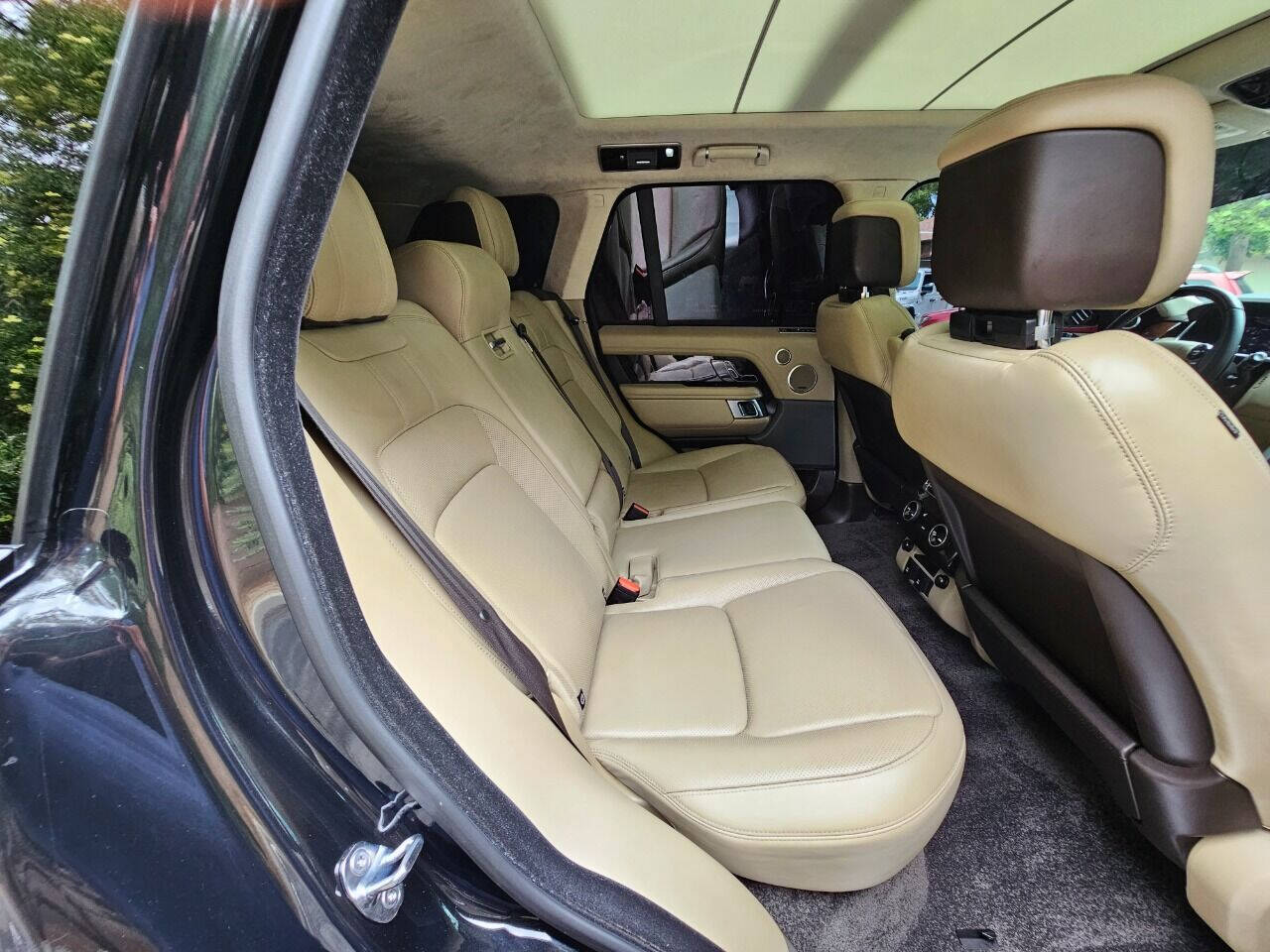 2020 Land Rover Range Rover 41