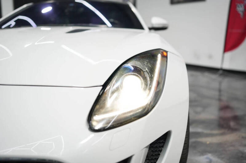 2017 Jaguar F-TYPE Premium