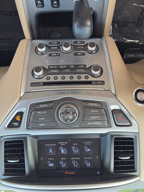 2017 Nissan Pathfinder SL