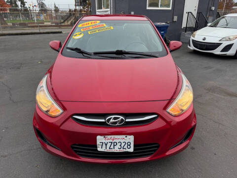 2016 Hyundai Accent SE