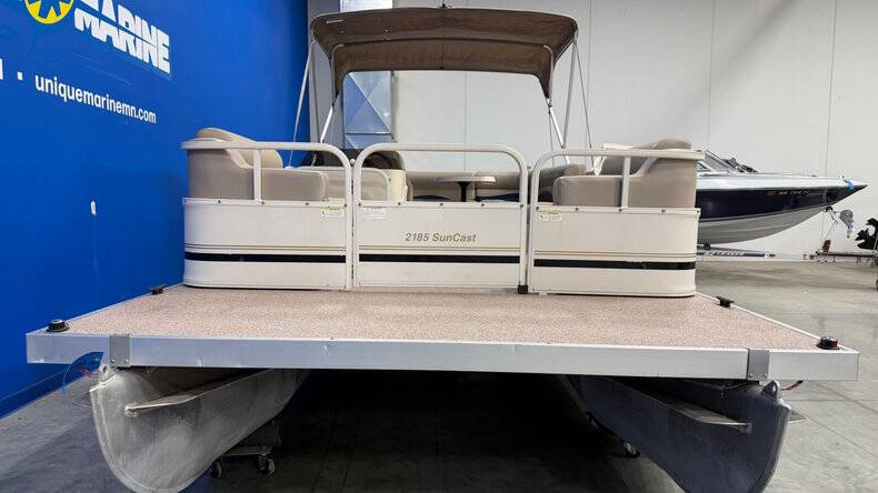 2007 Crestliner 2185 SUNCAST
